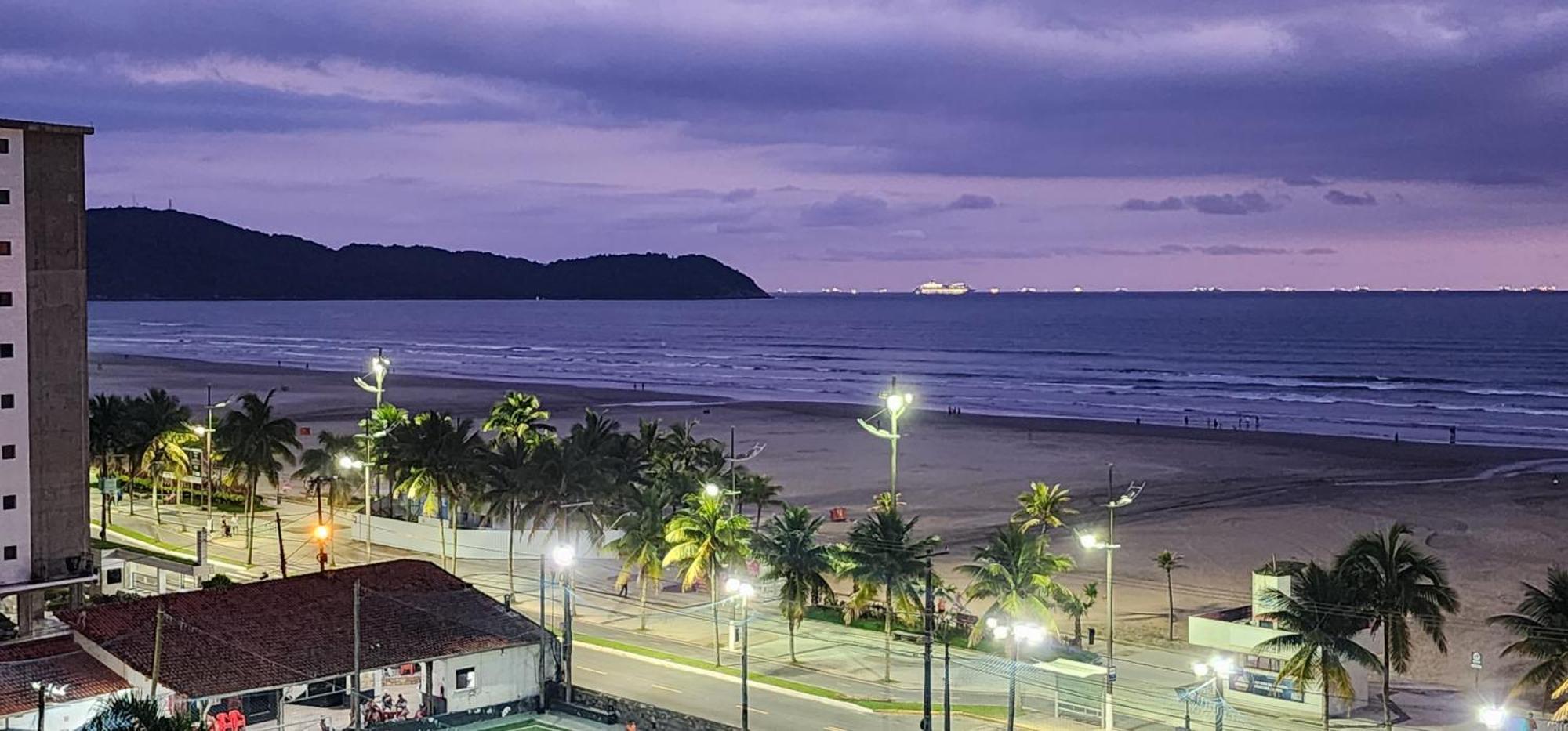 Apto Frente Mar Em Praia Grande Exterior photo